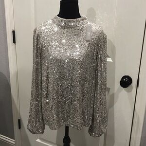 Spense Silver Sequin Blouse New with Tags size Large